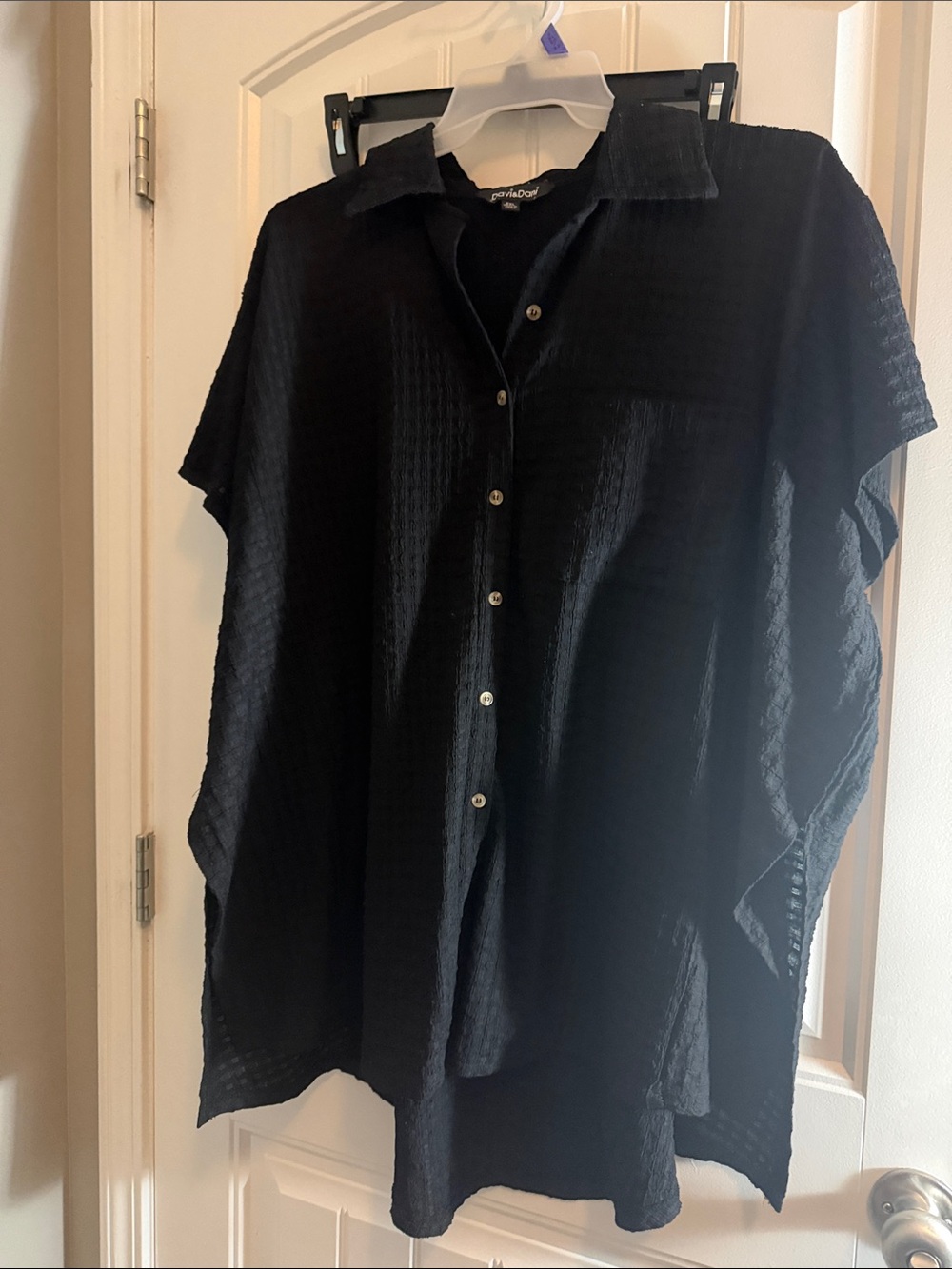 Women's Black Textured Button-Down Shirt - Relaxed Fit